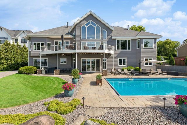 1065 Bayside Lane, Minnetrista, MN 55364