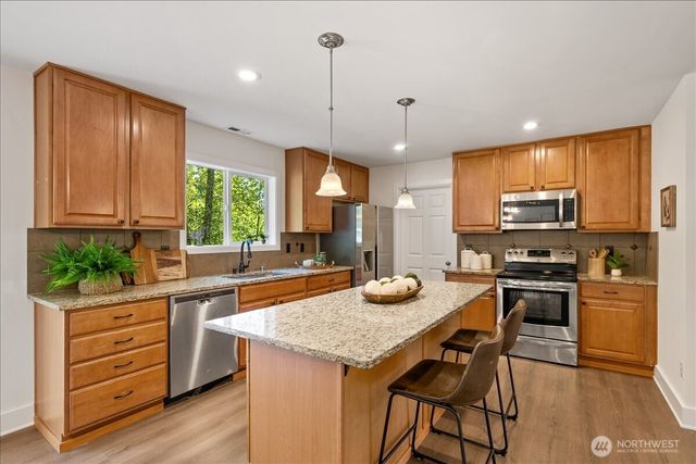 2711 105th Avenue SE, Lake Stevens, WA 98258
