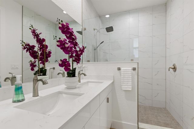 4586 MAURBACH TERRACE, North Port, FL 34286