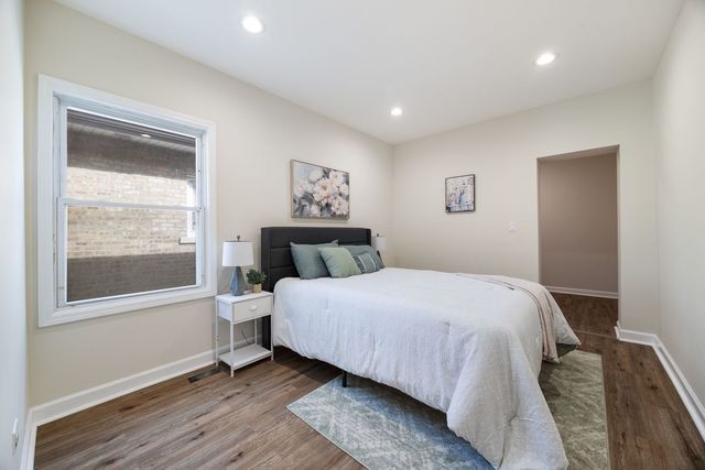 8429 S dante Avenue, Chicago, IL 60619