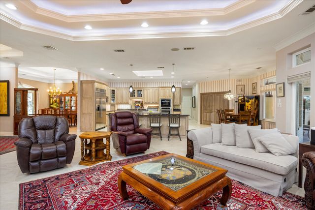 5501 Flagstick Drive, Granbury, TX 76049