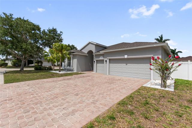 6603 38TH STREET E, Sarasota, FL 34243