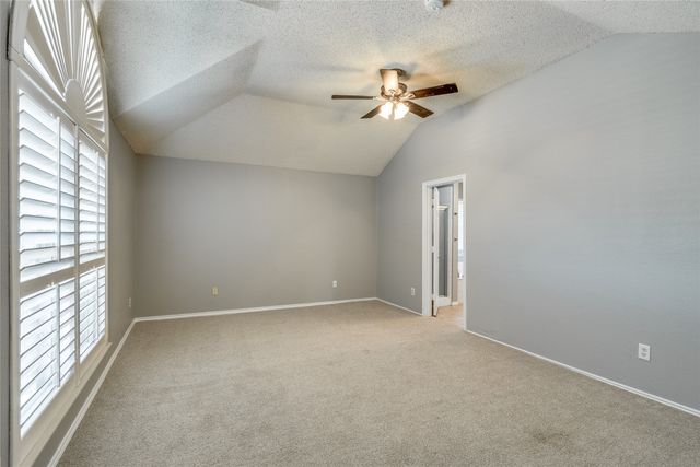 3104 Steve Drive, Hurst, TX 76054