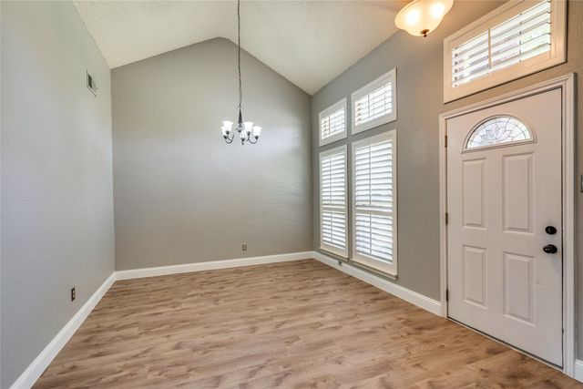 3104 Steve Drive, Hurst, TX 76054