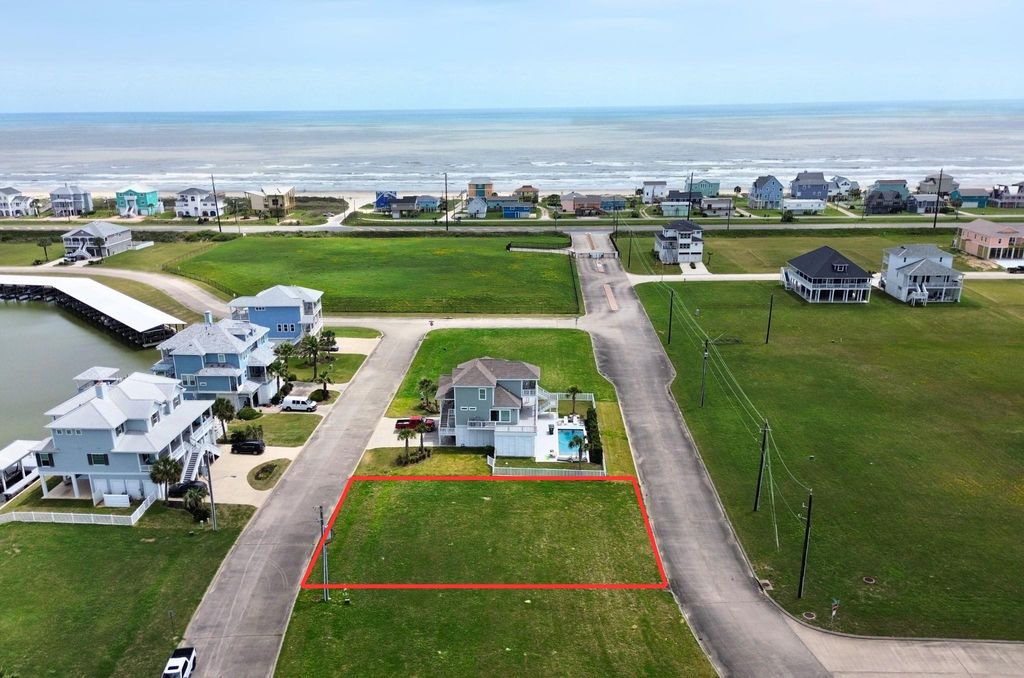 4110 Sea Grass Lane, Galveston, TX 77554