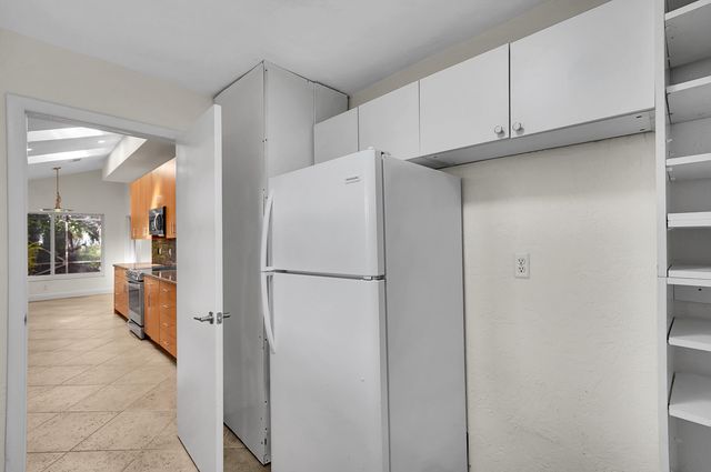 2617 NW 41st Street, Boca Raton, FL 33434