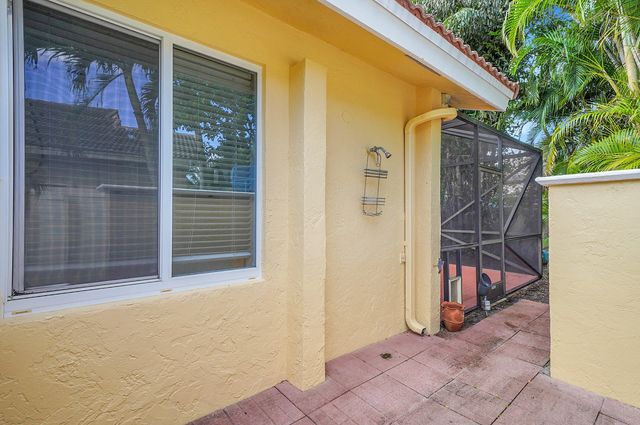 2617 NW 41st Street, Boca Raton, FL 33434