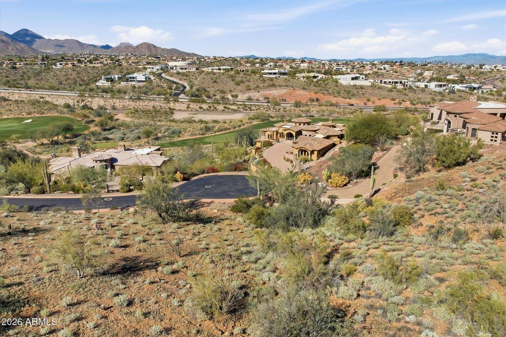 Image 11 of property listing at 10125 N MCDOWELL VIEW Trail 22, Fountain Hills, AZ 85268