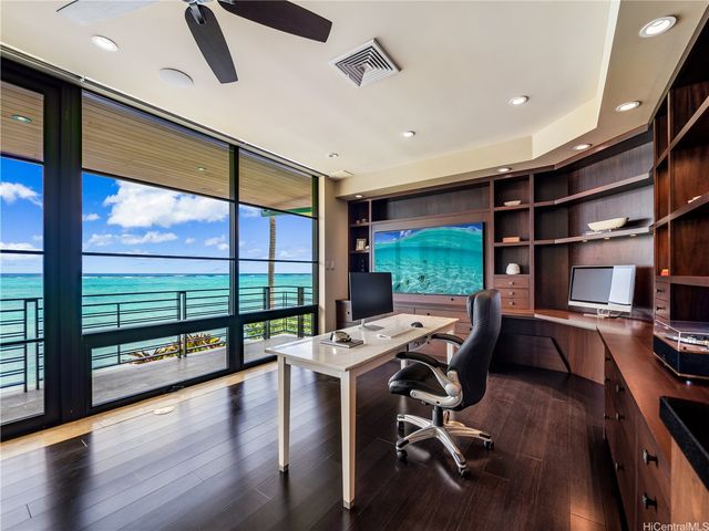 766 Mokulua Drive, Kailua, HI 96734