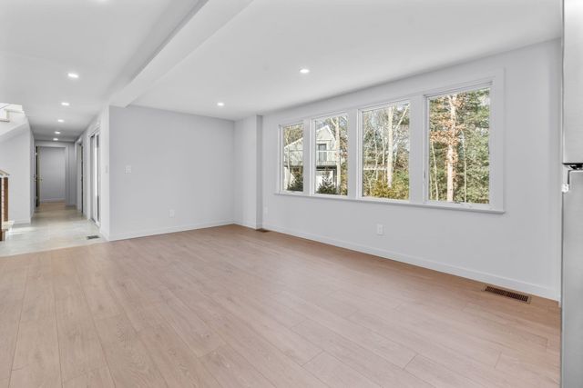 46 Greensward Circle, Mashpee, MA 02649