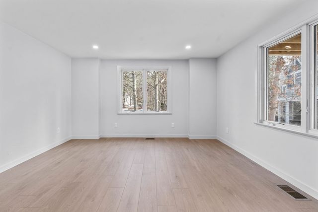 46 Greensward Circle, Mashpee, MA 02649