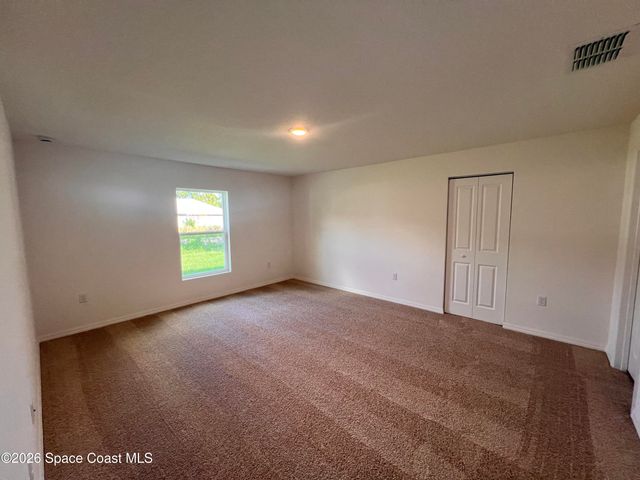 340 Wendover Road SW, Palm Bay, FL 32908