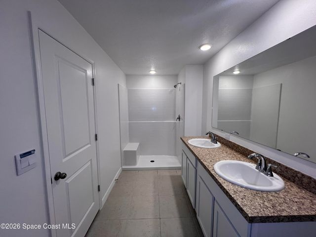 340 Wendover Road SW, Palm Bay, FL 32908