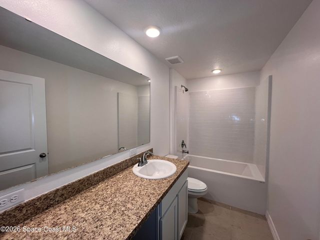 340 Wendover Road SW, Palm Bay, FL 32908