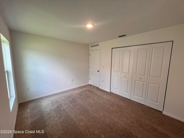 340 Wendover Road SW, Palm Bay, FL 32908