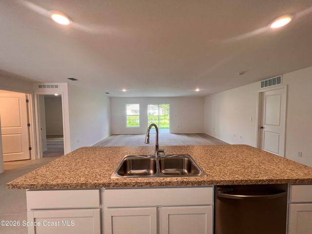 340 Wendover Road SW, Palm Bay, FL 32908