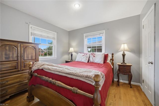 23 Prince George DR, Hampton, VA 23669