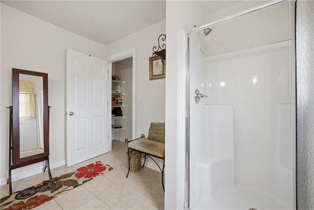 23 Prince George DR, Hampton, VA 23669