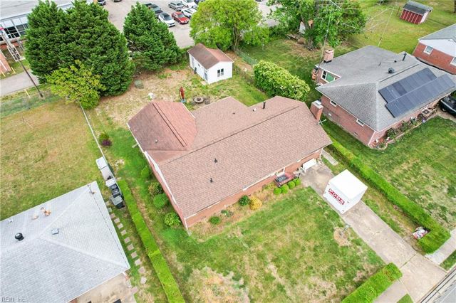 23 Prince George DR, Hampton, VA 23669