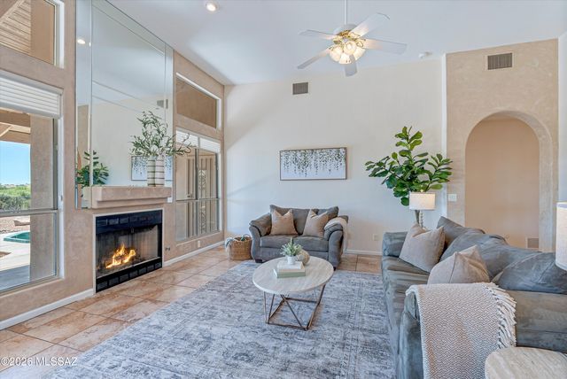 835 S Deer Meadow Loop, Tucson, AZ 85745