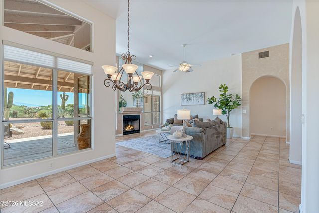 835 S Deer Meadow Loop, Tucson, AZ 85745