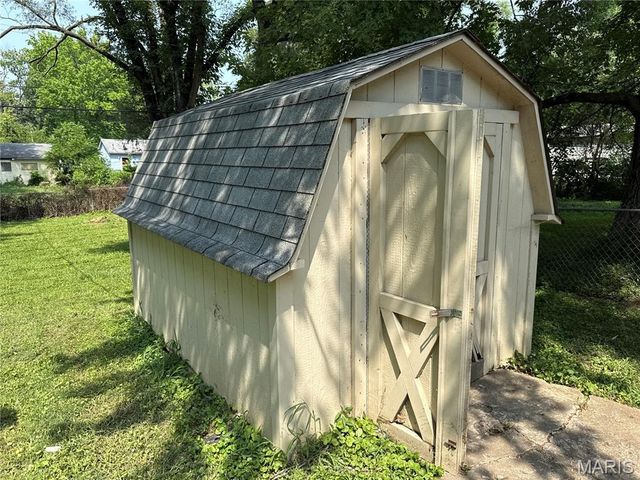 10245 Duke Drive, Unincorporated, MO 63136