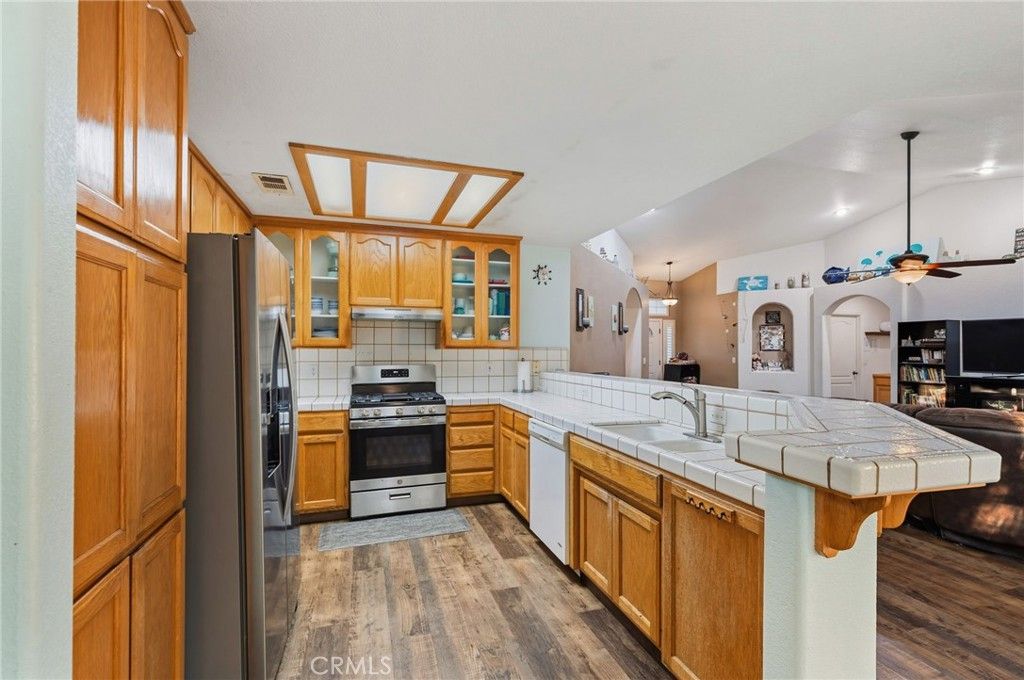 Image 20 of property listing at 1126 Sprig Court, Merced, CA 95340