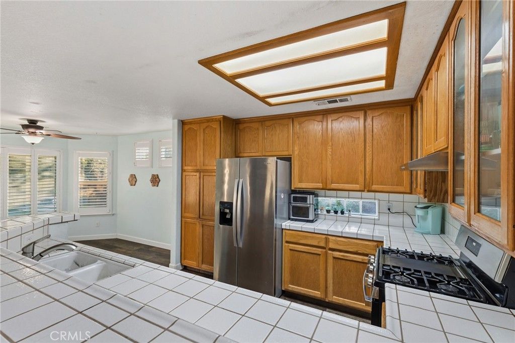 Image 21 of property listing at 1126 Sprig Court, Merced, CA 95340