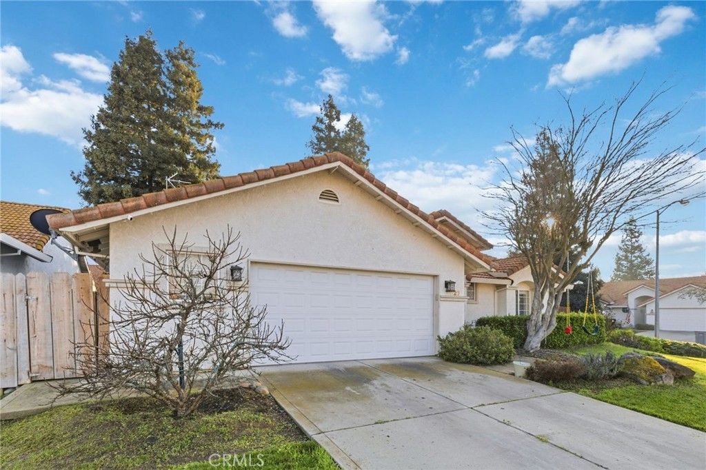 Image 3 of property listing at 1126 Sprig Court, Merced, CA 95340