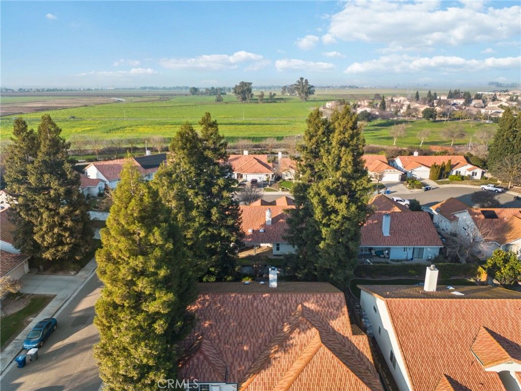 Image 37 of property listing at 1126 Sprig Court, Merced, CA 95340