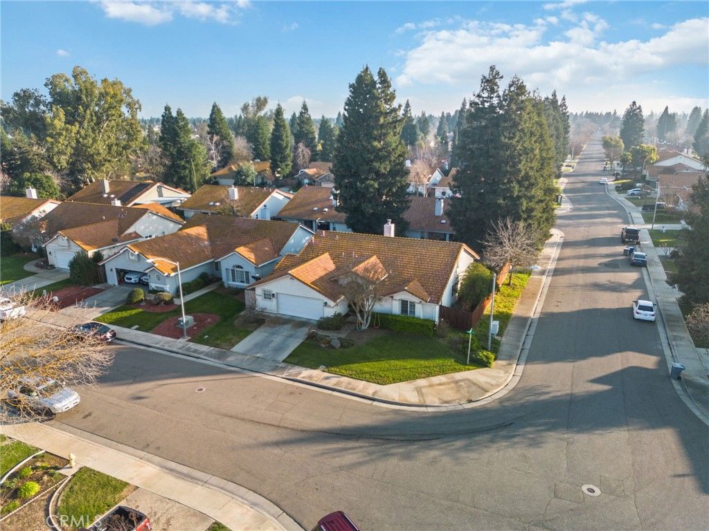 Image 39 of property listing at 1126 Sprig Court, Merced, CA 95340