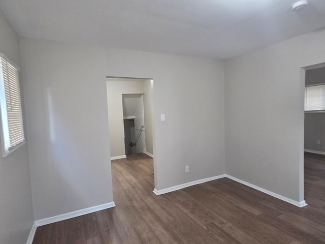 15765 Ward Avenue, Detroit, MI 48227