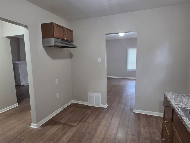 15765 Ward Avenue, Detroit, MI 48227
