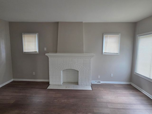 15765 Ward Avenue, Detroit, MI 48227