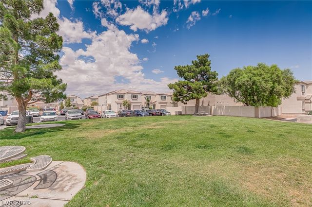 10010 Fragile Fields, Las Vegas, NV 89183