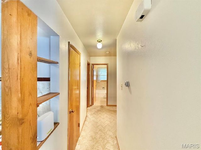7127 Becker Road, Oakville, MO 63129