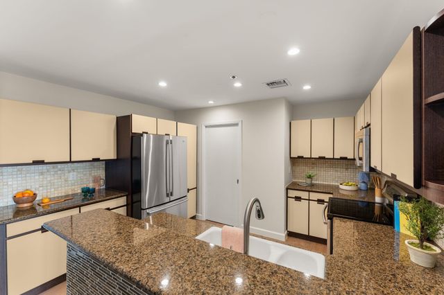 40 N Interstate 35 11B2, Austin, TX 78701