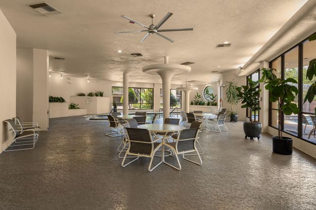 40 N Interstate 35 11B2, Austin, TX 78701