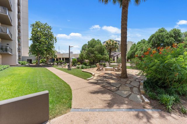 40 N Interstate 35 11B2, Austin, TX 78701