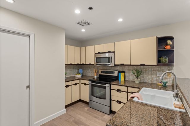 40 N Interstate 35 11B2, Austin, TX 78701
