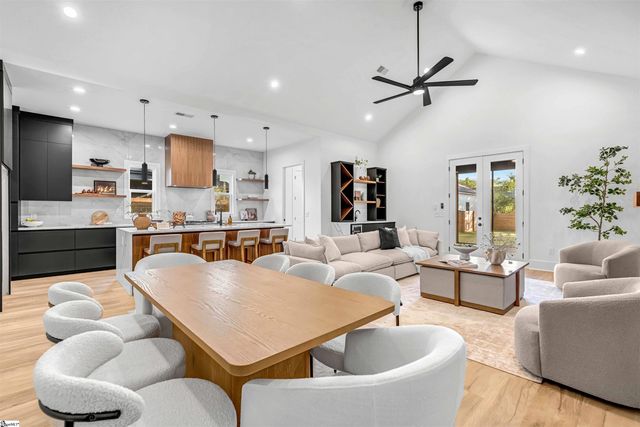 105 David Street, Greenville, SC 29609