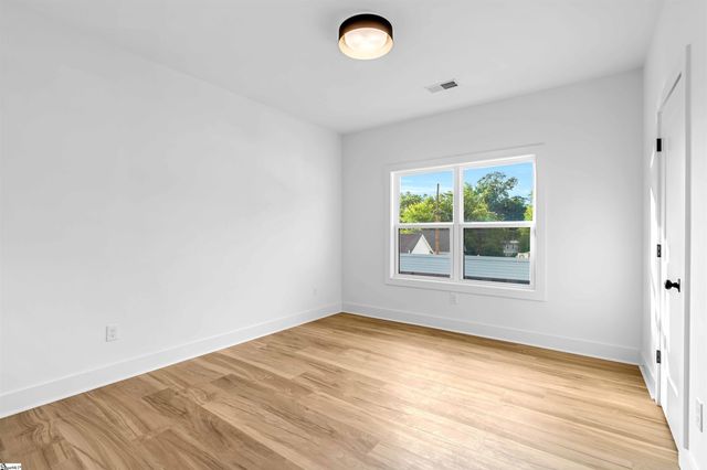 105 David Street, Greenville, SC 29609