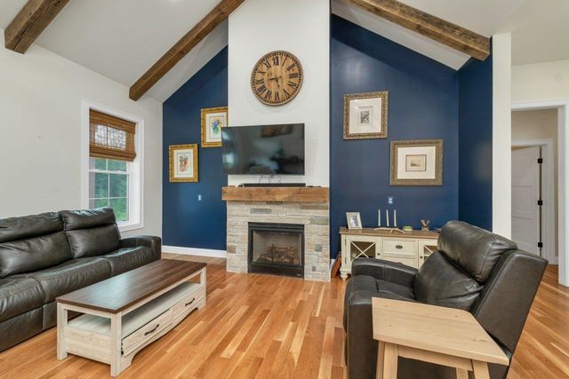 78 Union Wharf Road, Tuftonboro, NH 03853