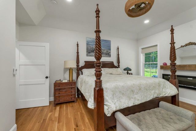 78 Union Wharf Road, Tuftonboro, NH 03853