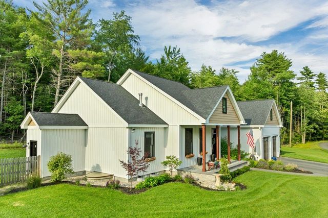 78 Union Wharf Road, Tuftonboro, NH 03853
