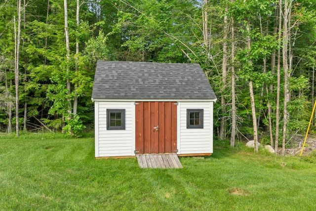 78 Union Wharf Road, Tuftonboro, NH 03853