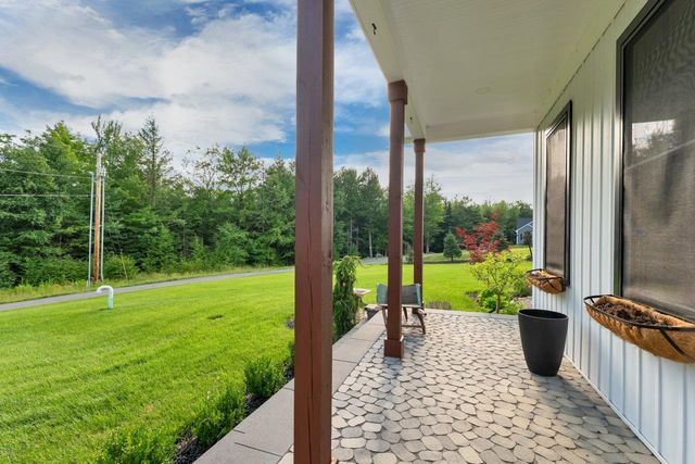 78 Union Wharf Road, Tuftonboro, NH 03853