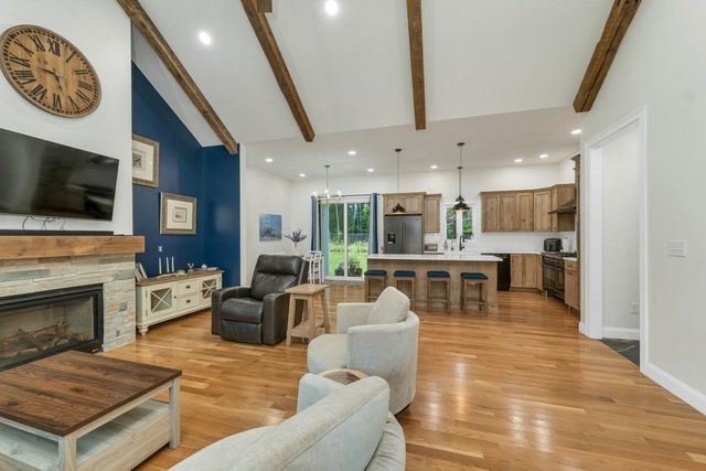 78 Union Wharf Road, Tuftonboro, NH 03853