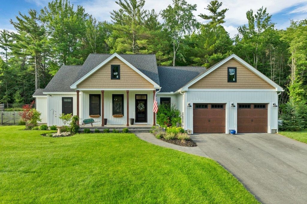 78 Union Wharf Road, Tuftonboro, NH 03853