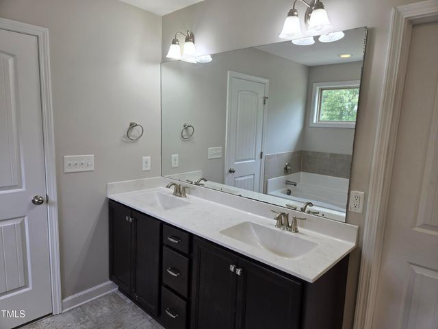 276 E Webber Lane, Clayton, NC 27527